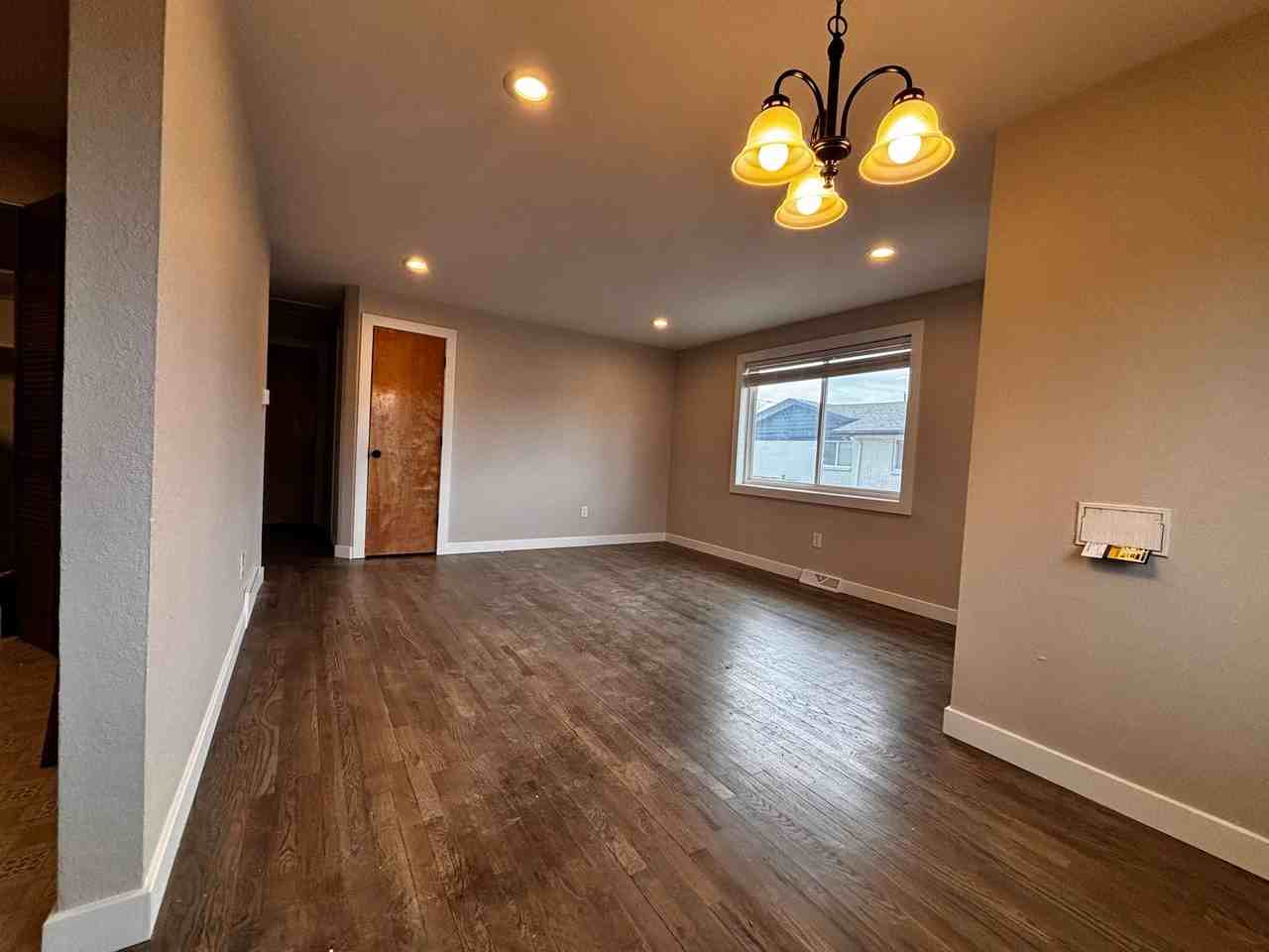 Cozy & Convenient Home in the Heart of Broomfield - Photo 5 of 14