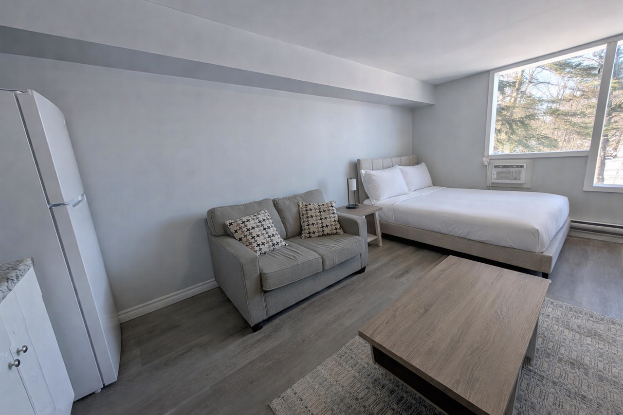 37 Skydeck Lane - Photo 5 of 20