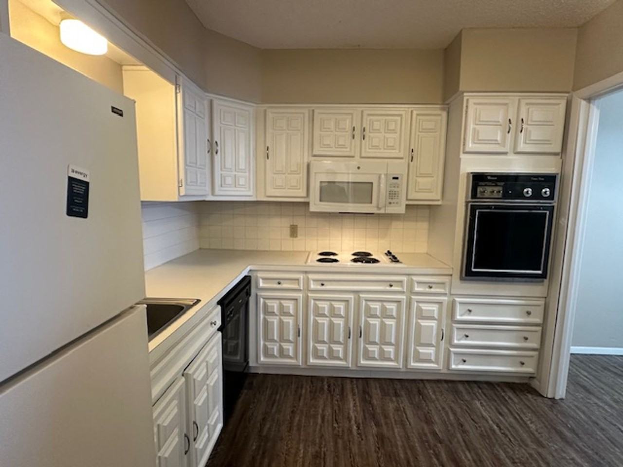 Twin Lakes Apartments - Photo 5 of 50