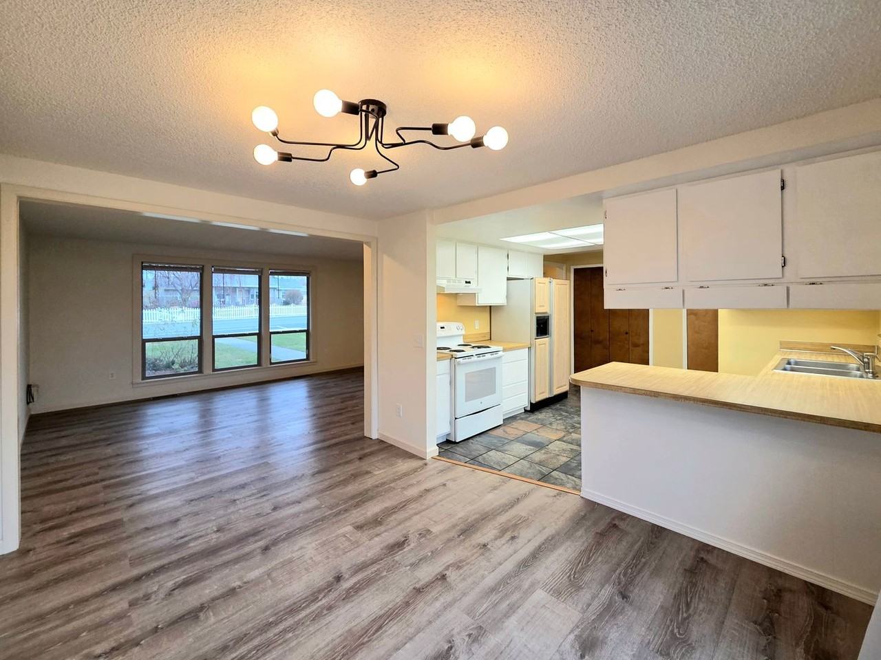 1312 Springwater Ave - Photo 6 of 19