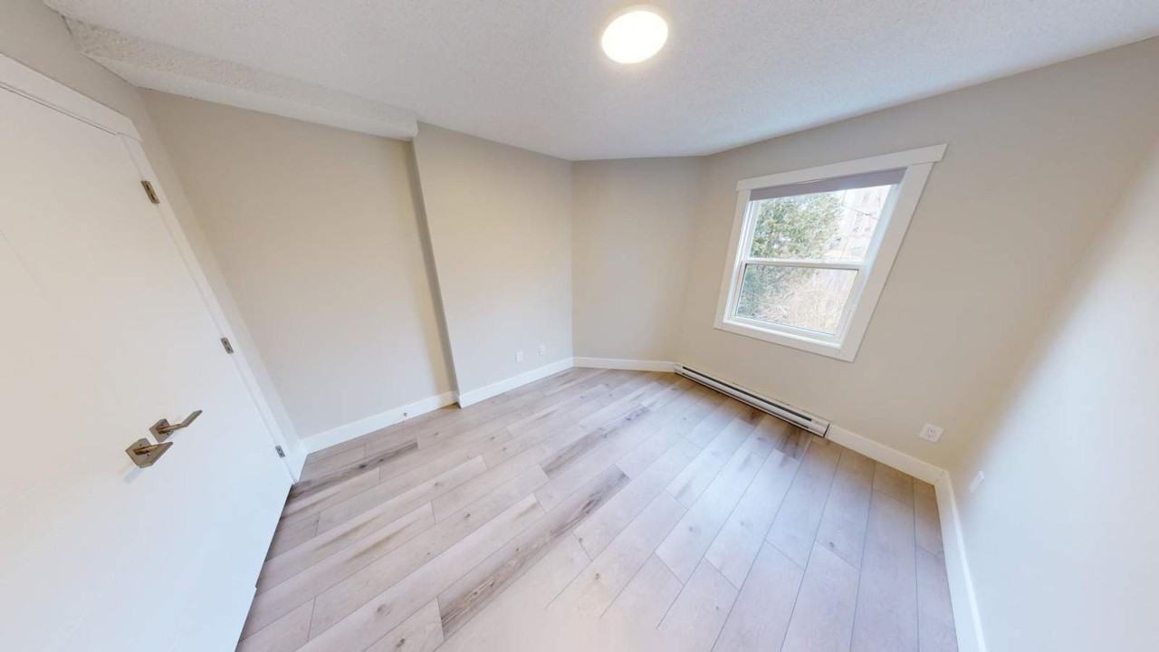 6140 Lady Hammond Road - Photo 7 of 8