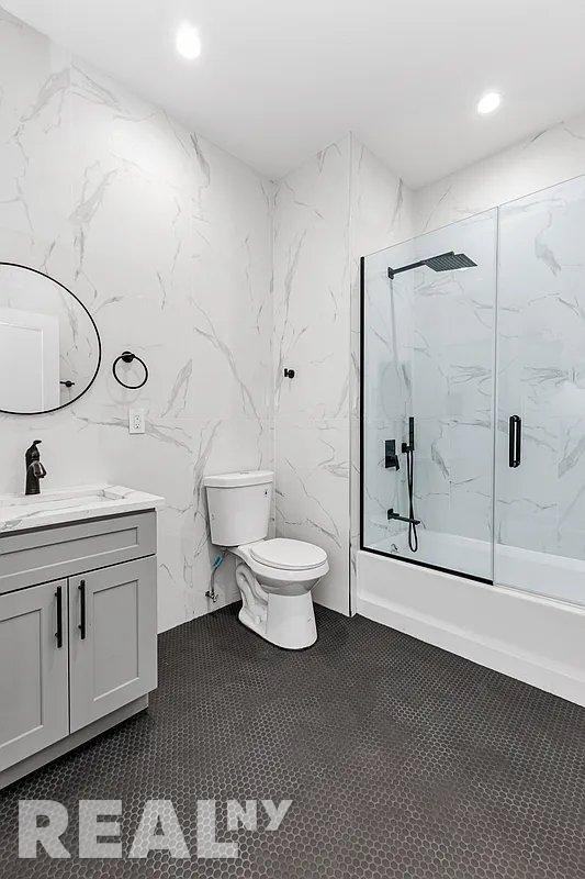 Hart St #1 - Photo 7 of 12