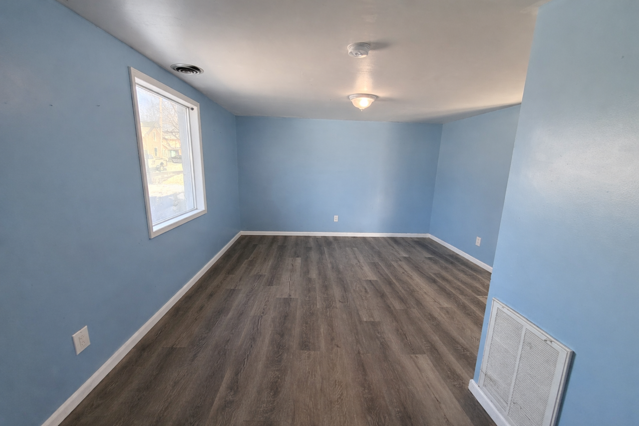 145 Harris St Lodi Oh 44254 .T1 - Photo 2 of 17