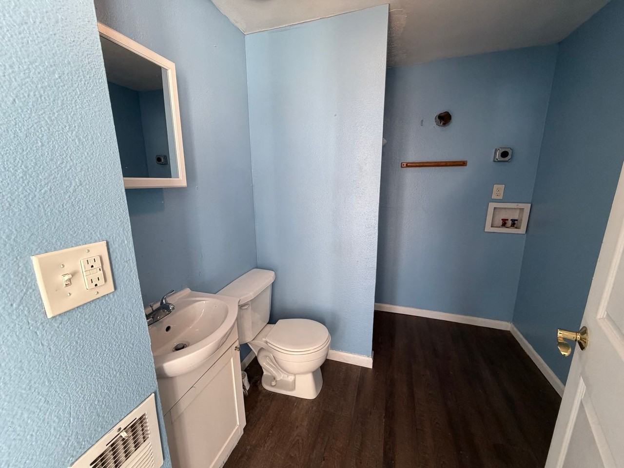 145 Harris St Lodi Oh 44254 .T1 - Photo 5 of 17