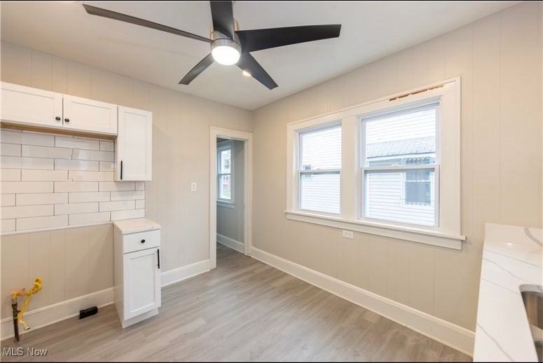 12604 Angelus Ave - Photo 4 of 44