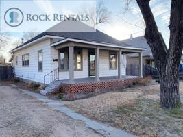 featured image of 617 W 13th Ave