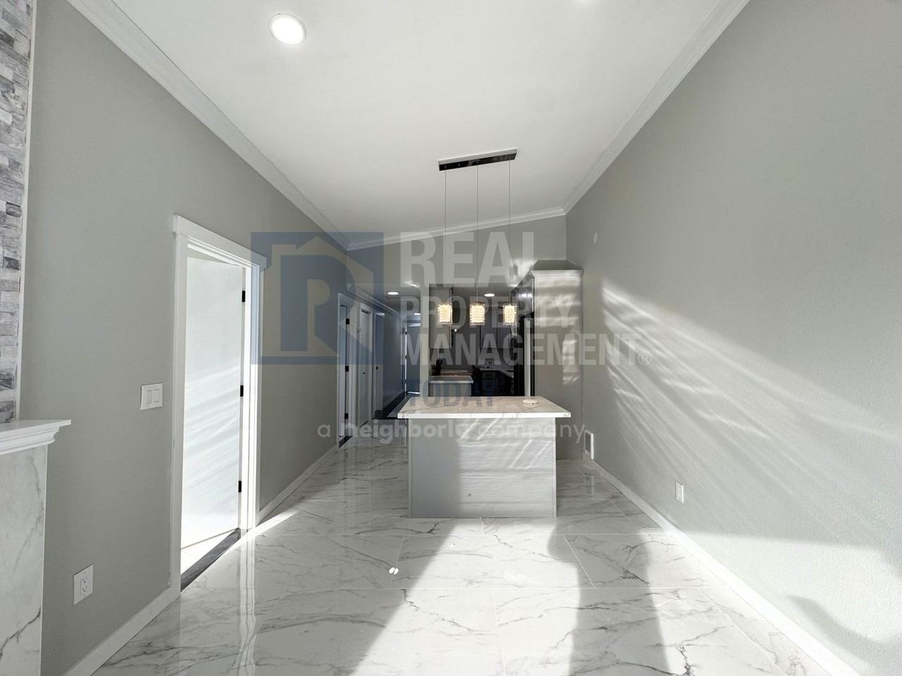 Dayal - 1111 (Olympic Group - Gold) - Photo 7 of 34