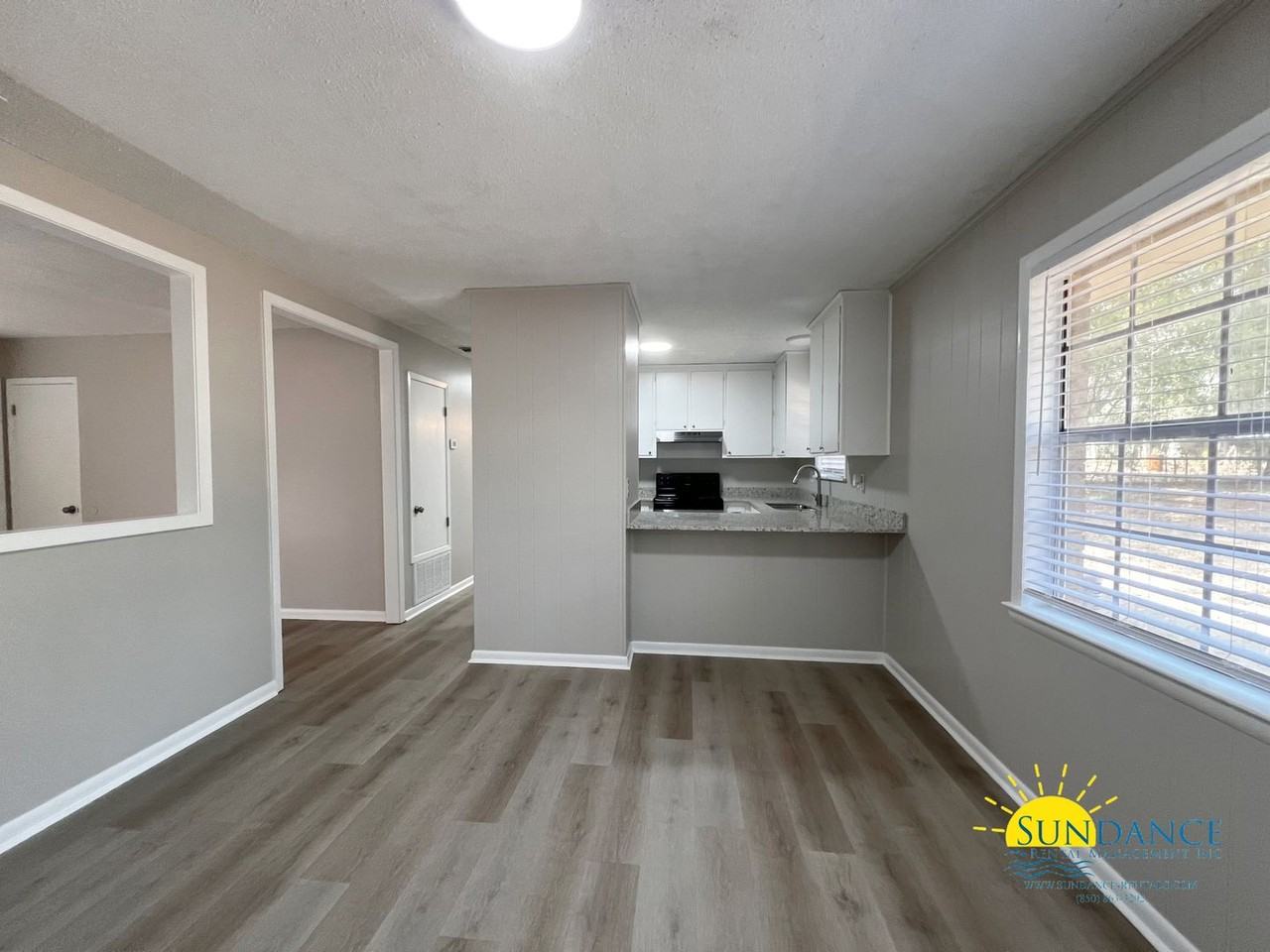 209 Forrest Pkwy - Photo 3 of 19