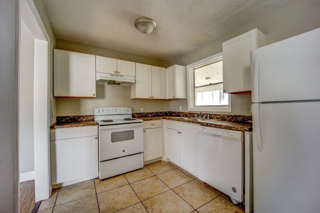 502 N 25th St - Photo 6 of 22