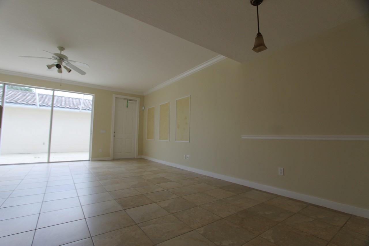 15321 Laughing Gull Ln - Photo 4 of 21