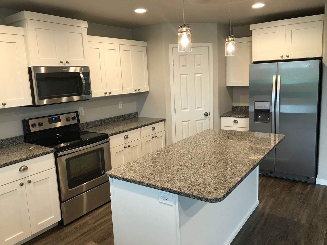 3419 47th Ave S - Photo 3 of 12