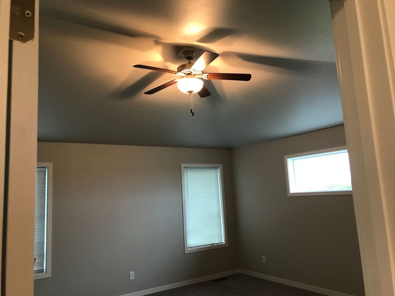 3419 47th Ave S - Photo 5 of 12