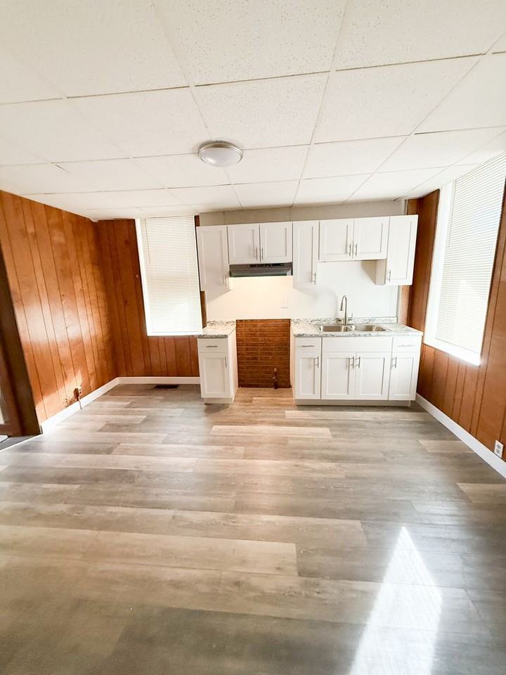 4146 Schiller Pl - Photo 2 of 6