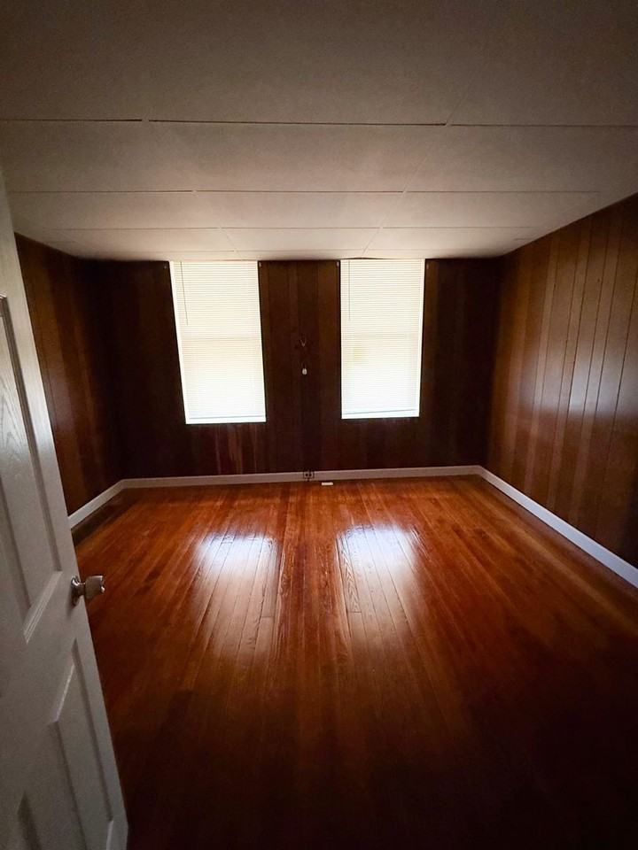 4146 Schiller Pl - Photo 4 of 6