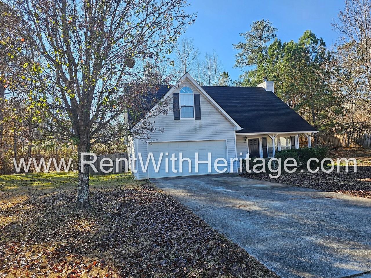 6843 John Clark Dr - Photo 4 of 40