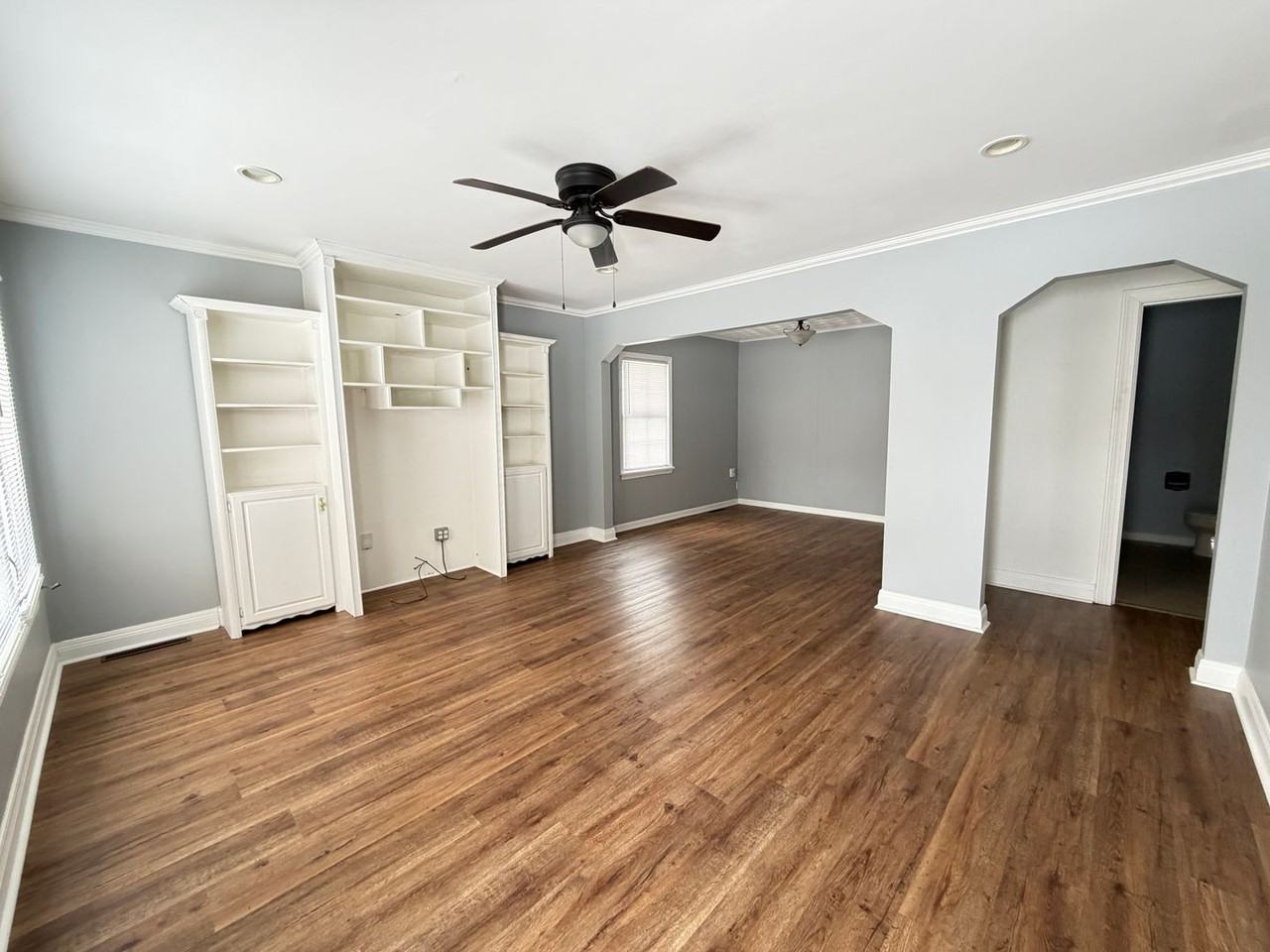 206 Kenoak Dr - Photo 2 of 39