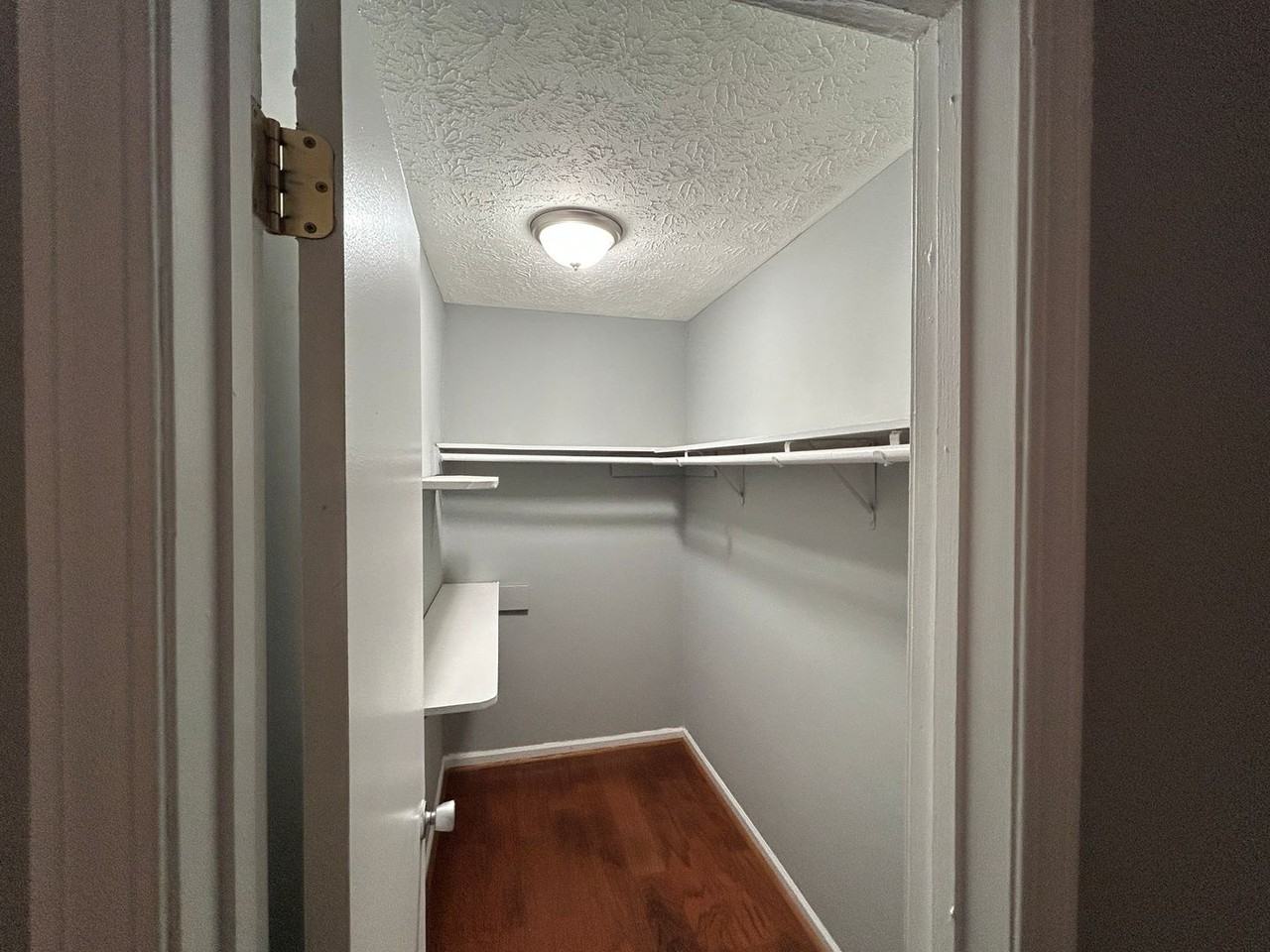 3850 Mulkey Cir Sw - Photo 6 of 8