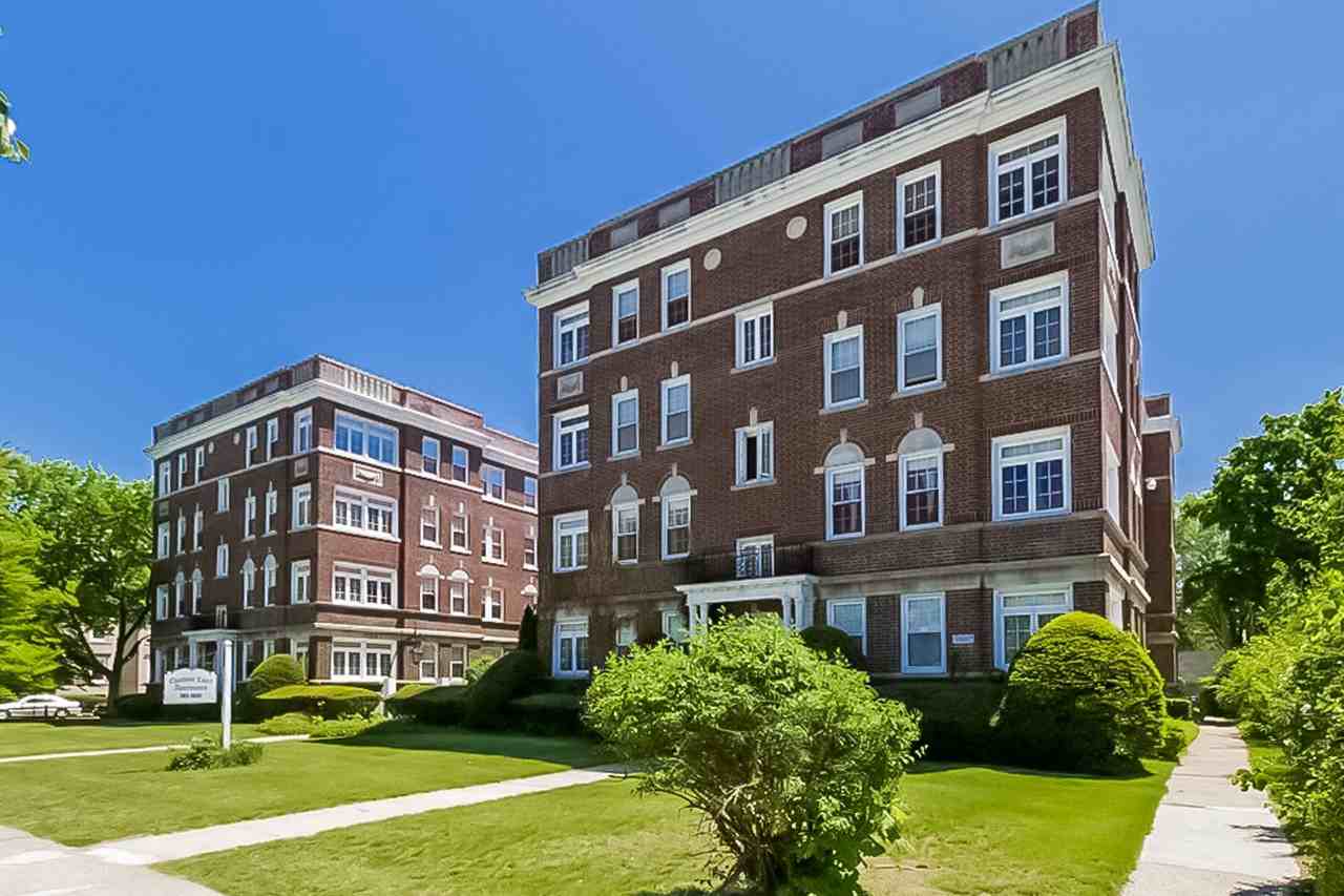 Chatham Court - Photo 4 of 6