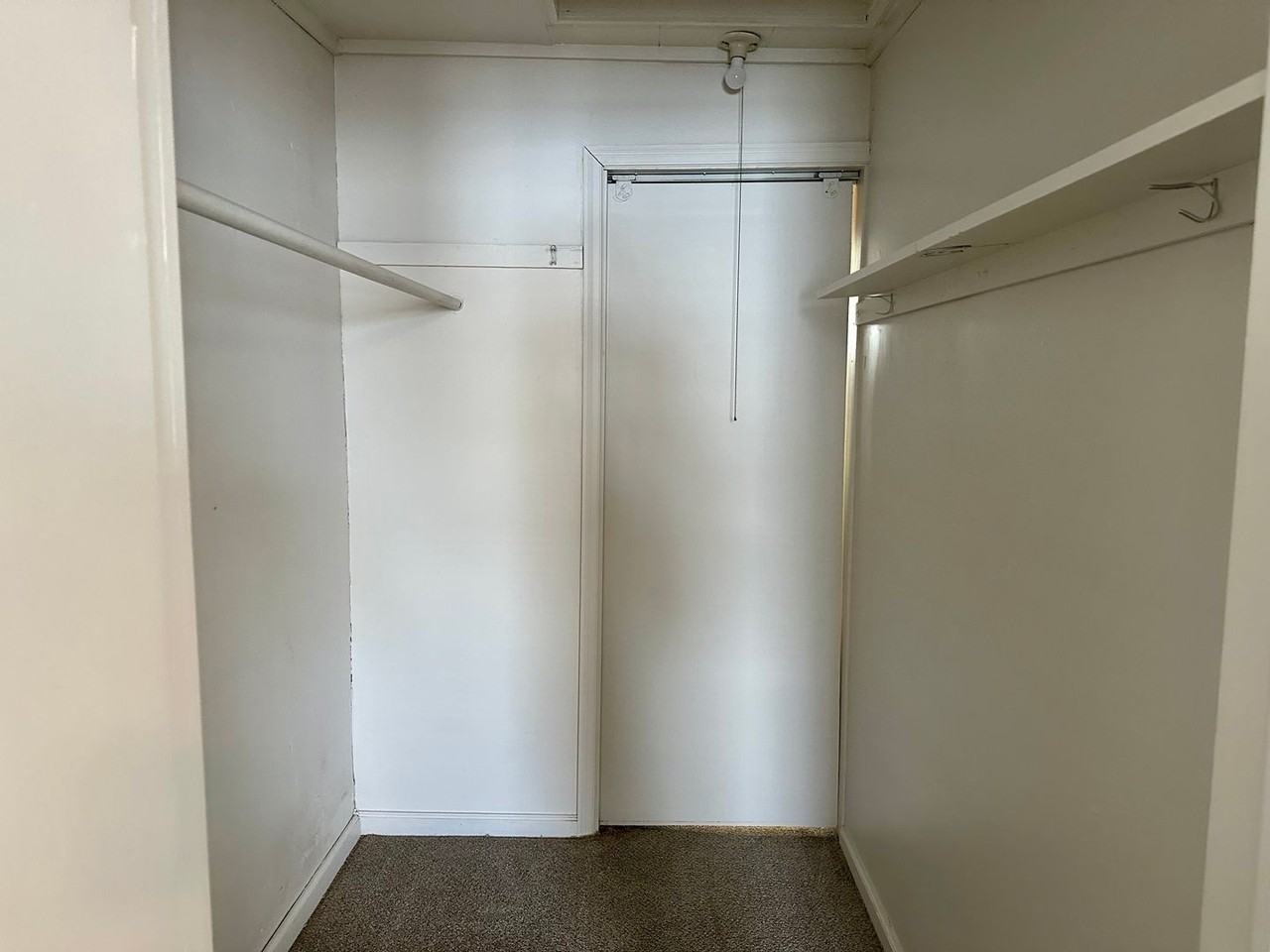 738 1/2 Massachusetts - Photo 5 of 8