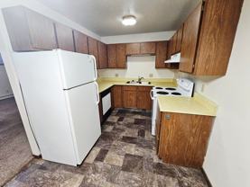 3010 E Rosser Ave - Photo 1 of 1