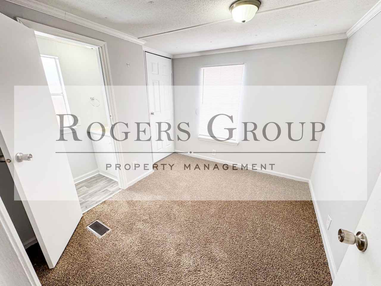 390 S Chavis Rd #5 - Photo 2 of 9