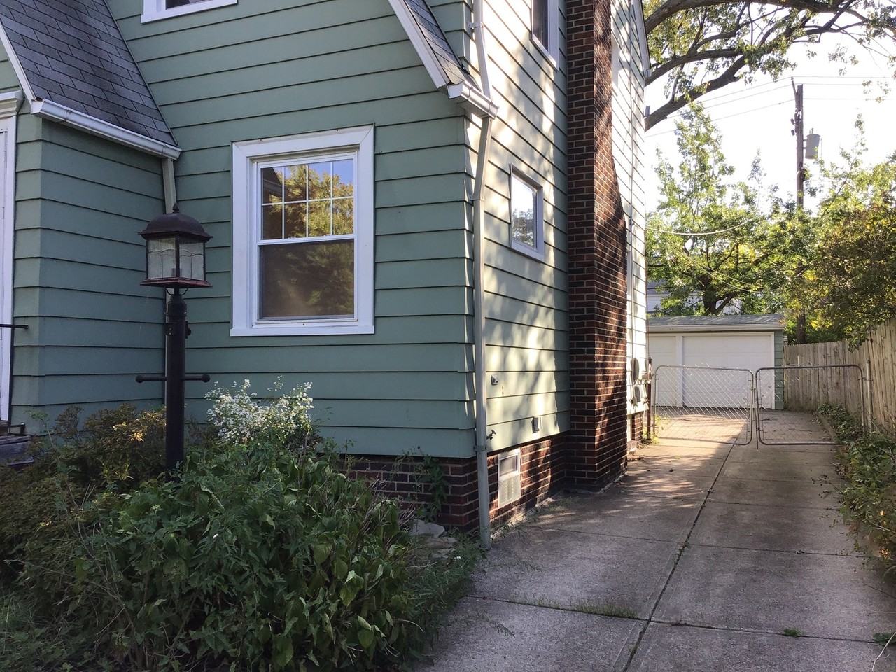 301 E 210th St - Photo 2 of 21