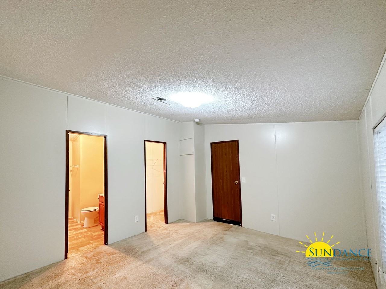 208 Casper Dr - Photo 6 of 15