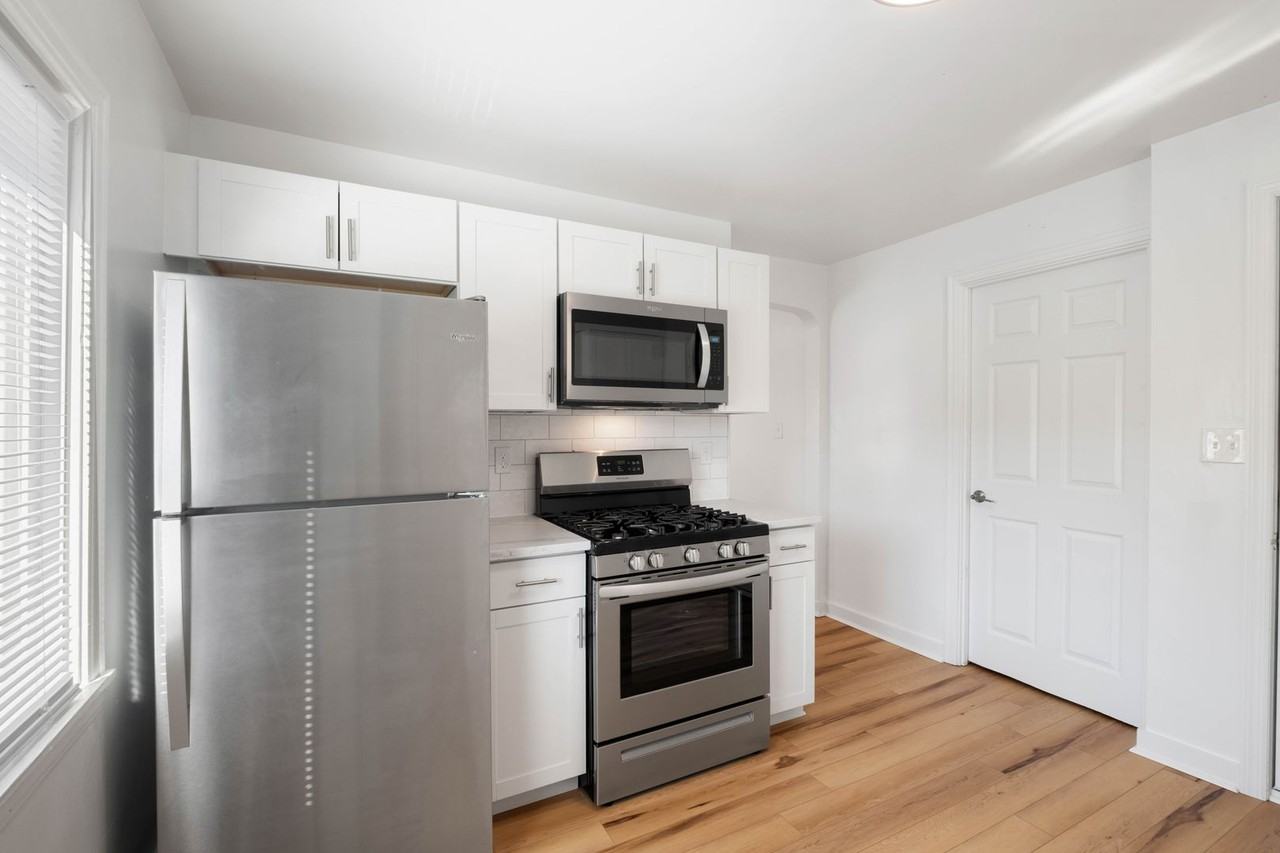 206 Short Canal St - Photo 7 of 27