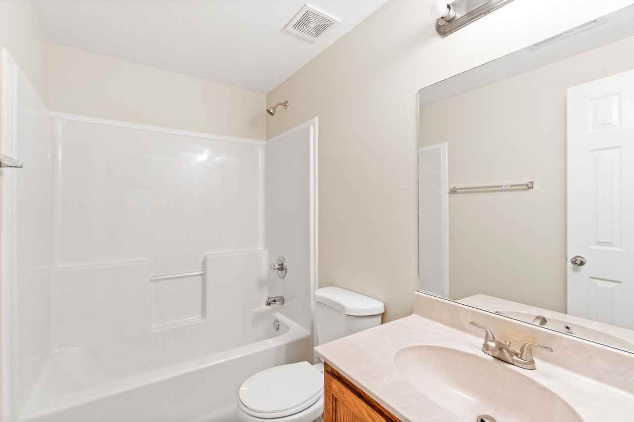 3410 Quicksilver Ln - Photo 2 of 35