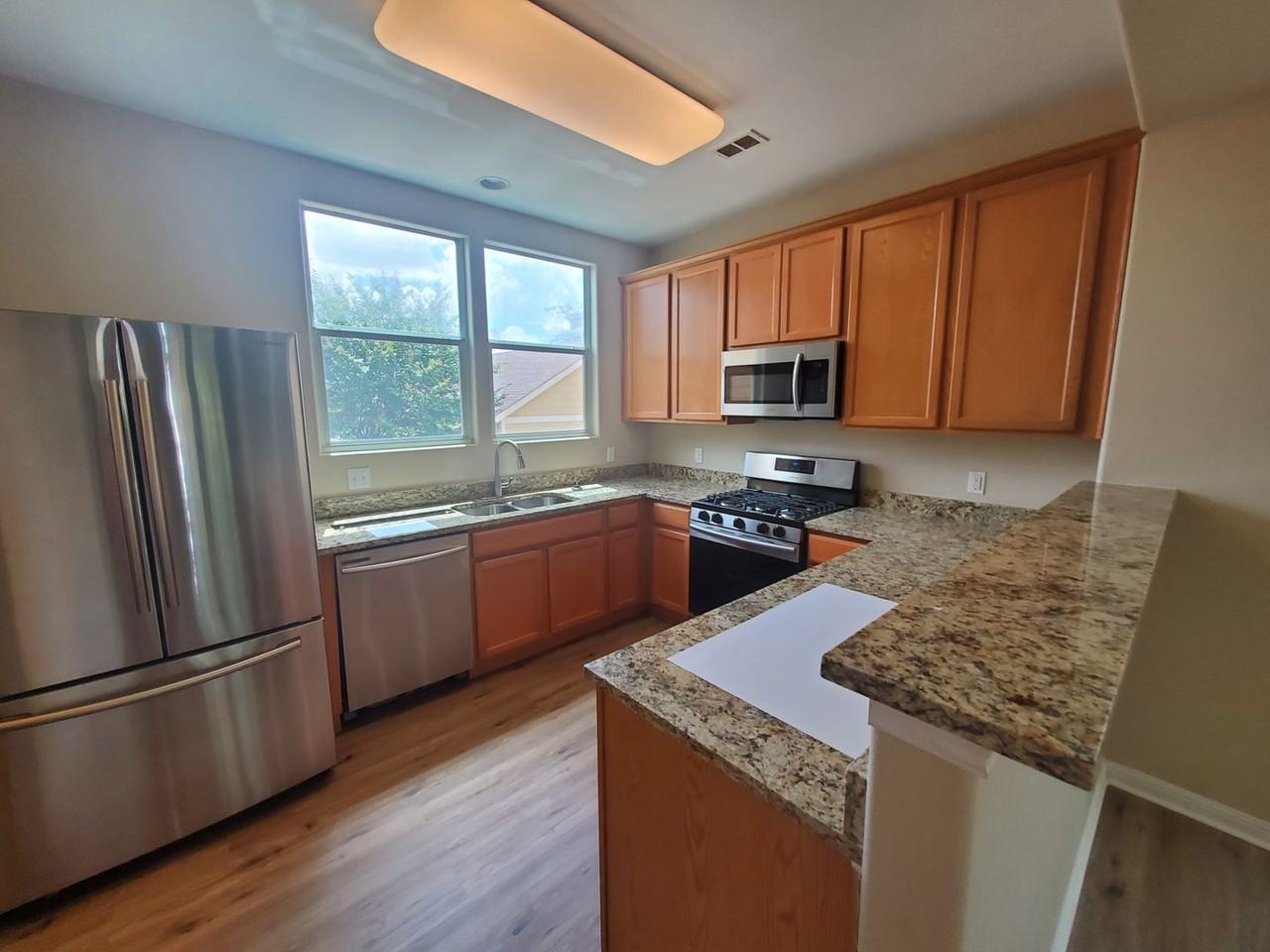 435 Mcgarity - Photo 7 of 19