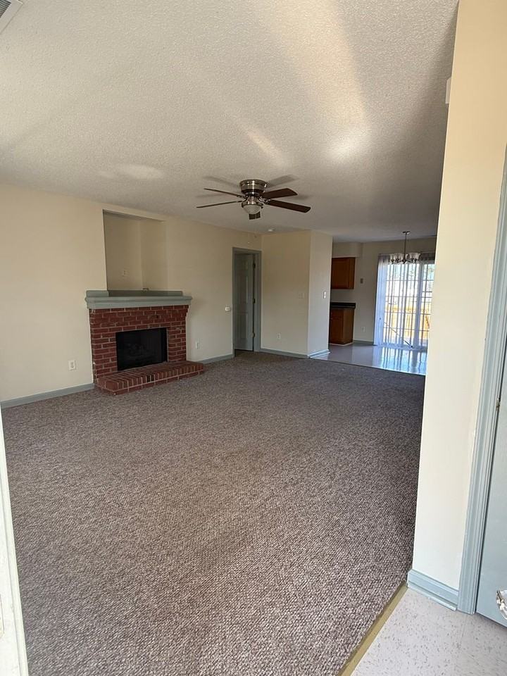 105 Taylors Ct - Photo 4 of 23