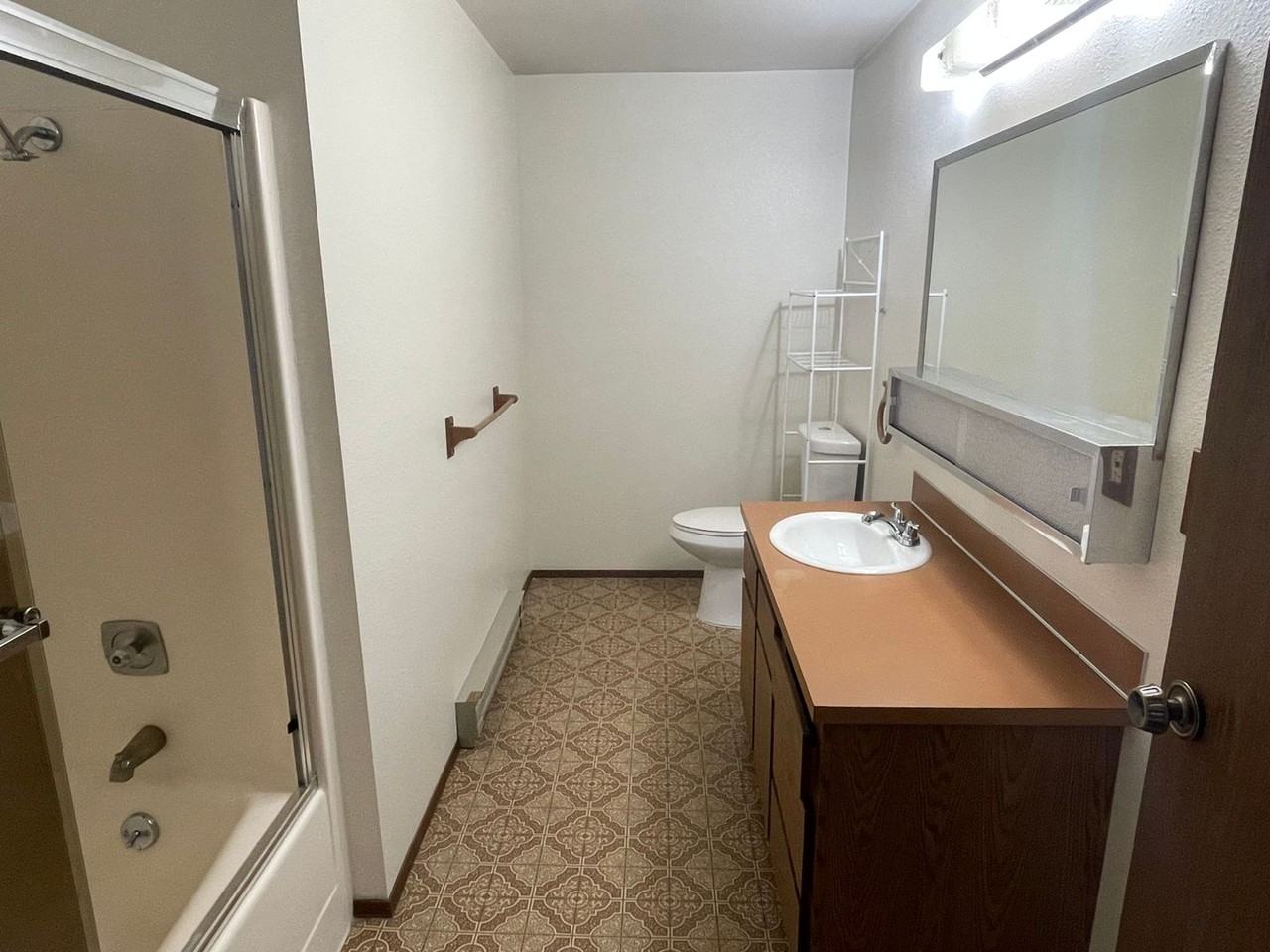 1201 Sw Harrier Cir #206 - Photo 5 of 7