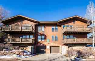 featured image of 8430 Pointe Rd #11