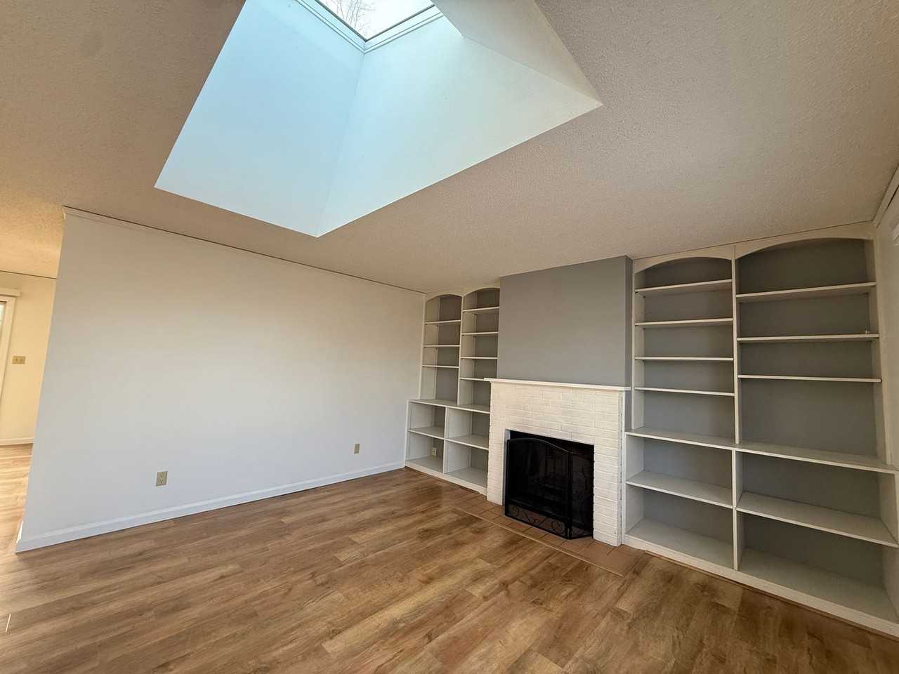 7 Gilmore Ct - Photo 4 of 30