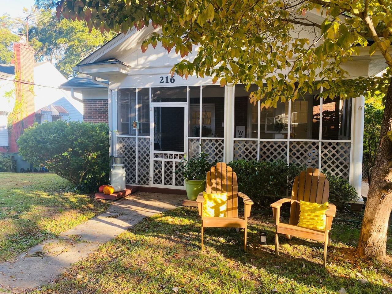 216 Randall St - Photo 2 of 14