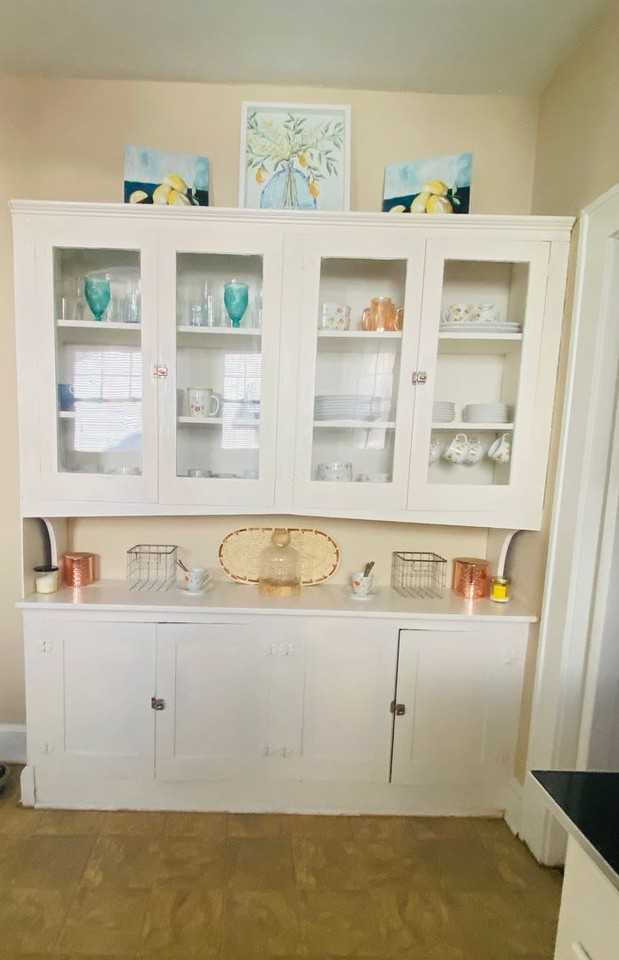 216 Randall St - Photo 4 of 14