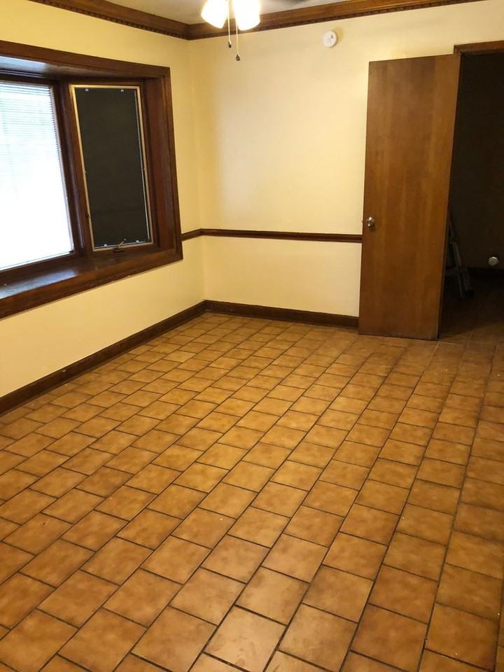 1718 Westbrook Rd - Photo 7 of 22