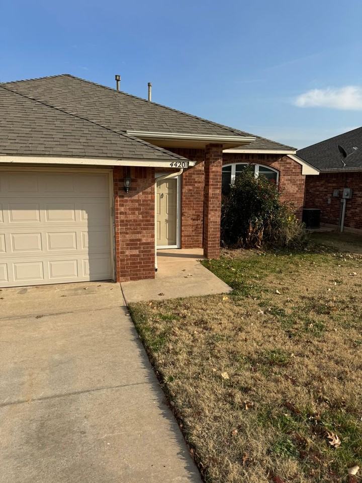 4420 Applegate Dr - Photo 2 of 25