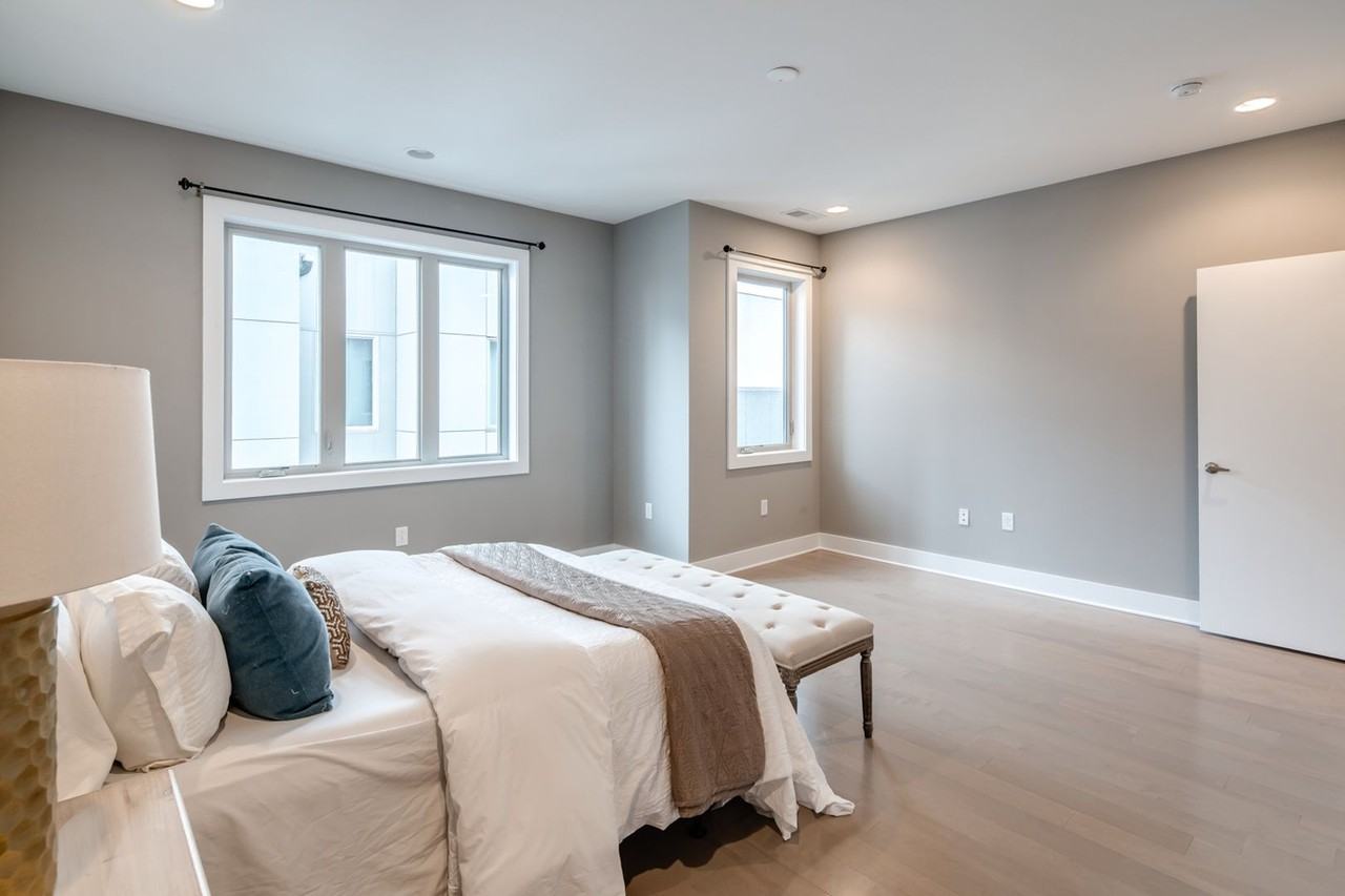 832 N 3rd St #10 - Photo 6 of 13