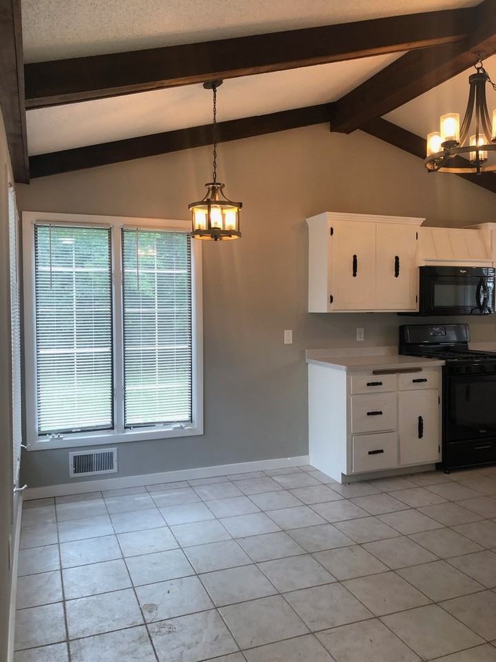 11020 W River Rd - Photo 2 of 24