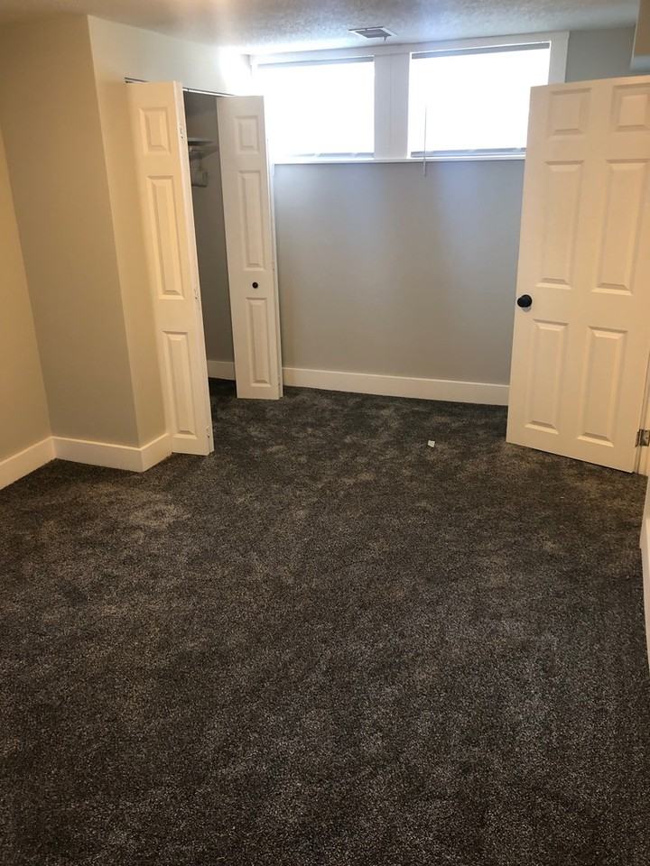 11020 W River Rd - Photo 5 of 24