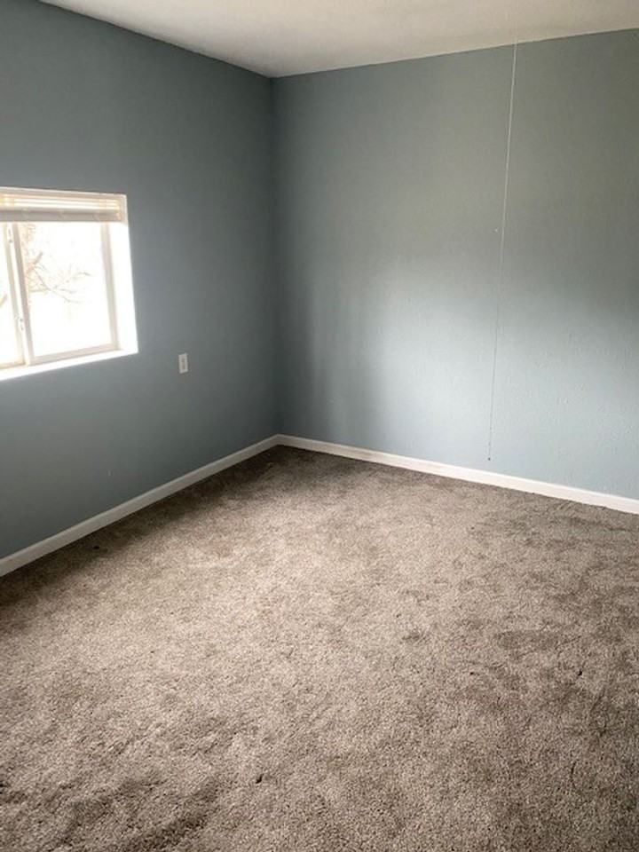 510 6th St Se - Photo 3 of 14