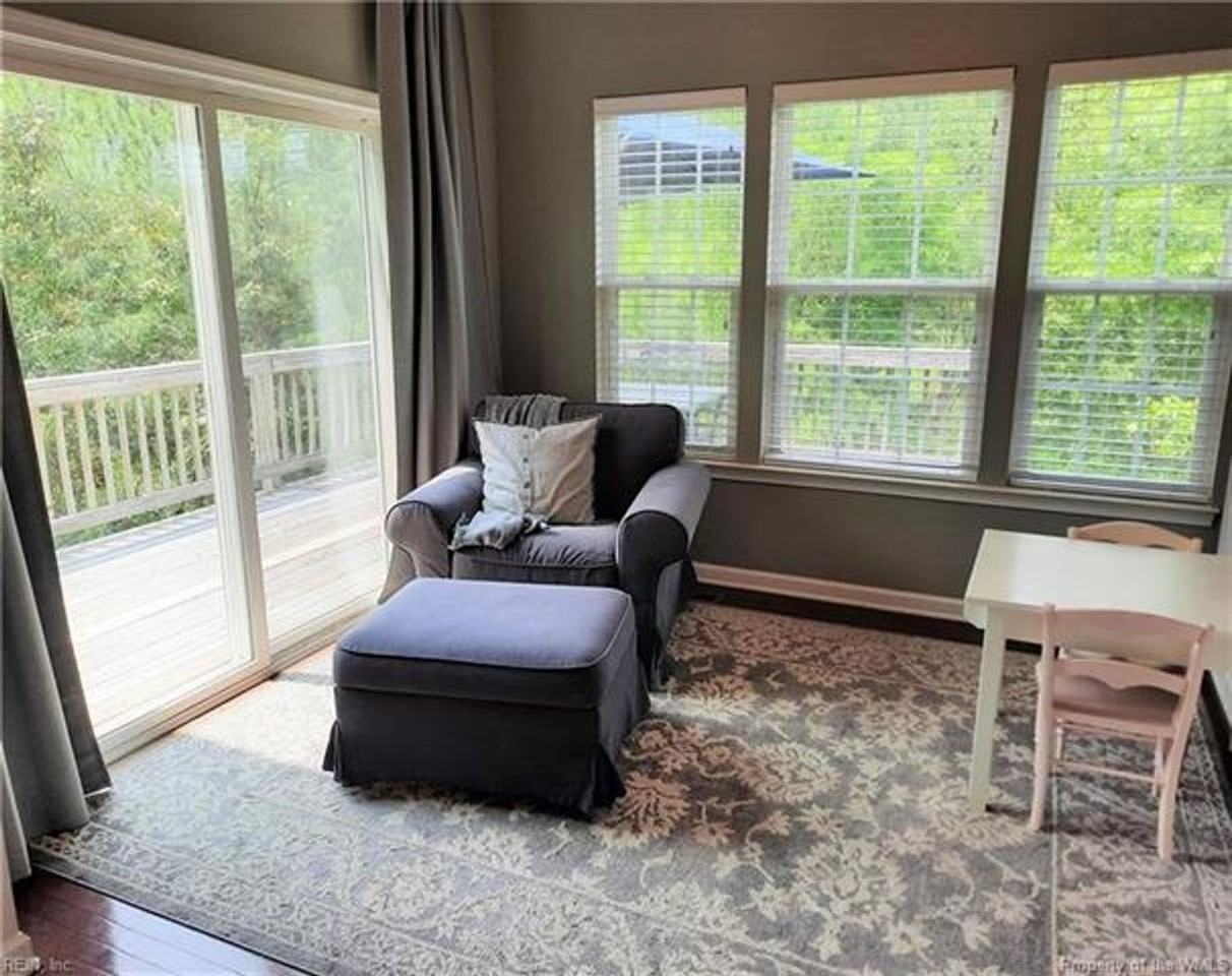 4660 Minutemen Way - Photo 6 of 17