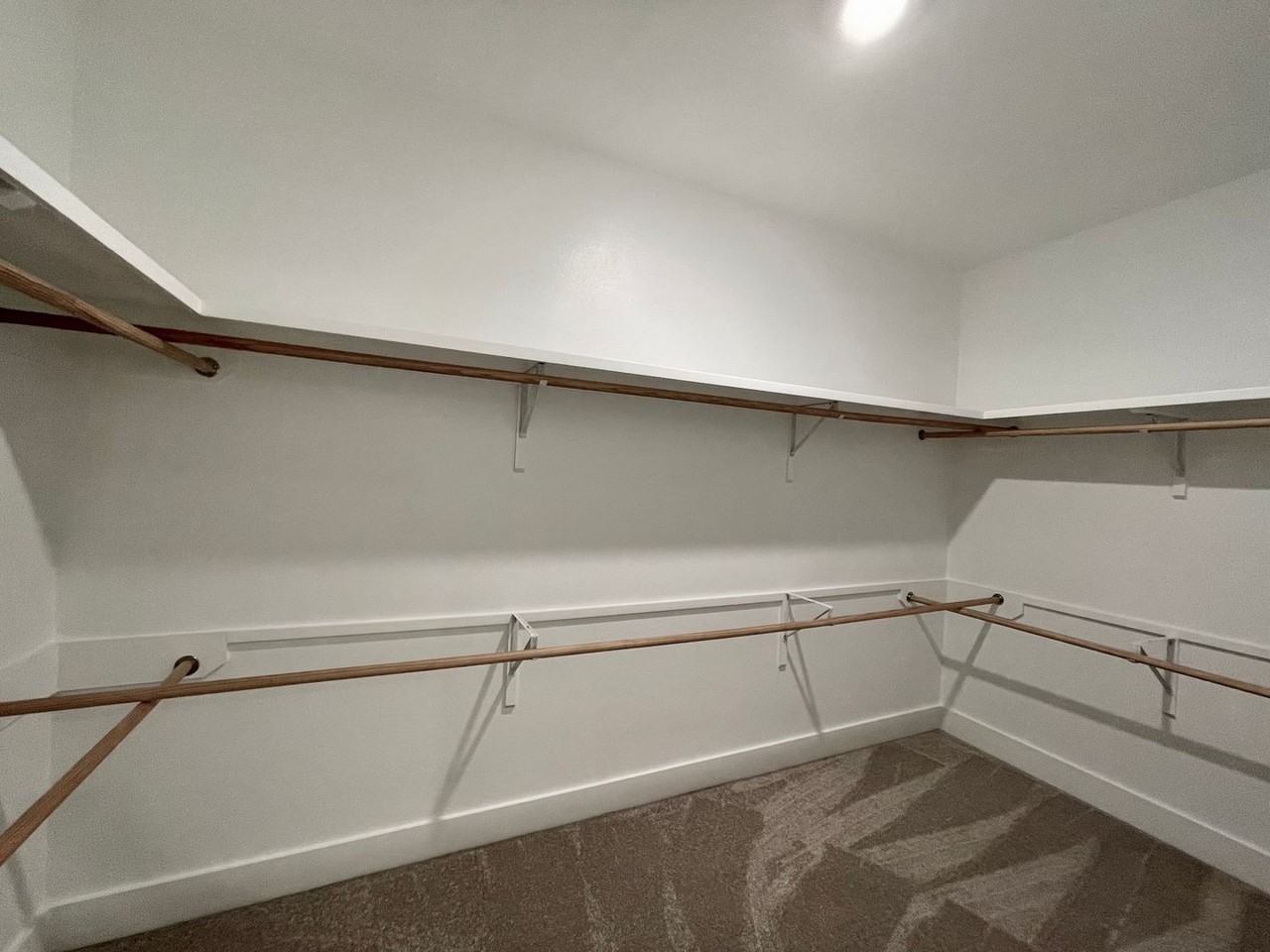 7216 Rolling Fork Rd - Photo 7 of 14