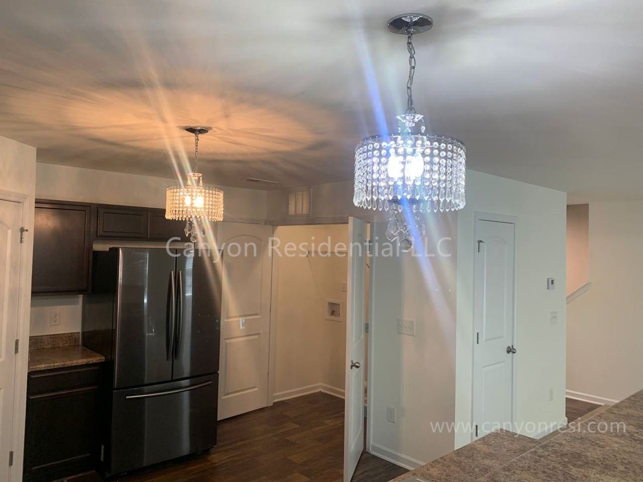 4202 Eastland Ave - Photo 6 of 17