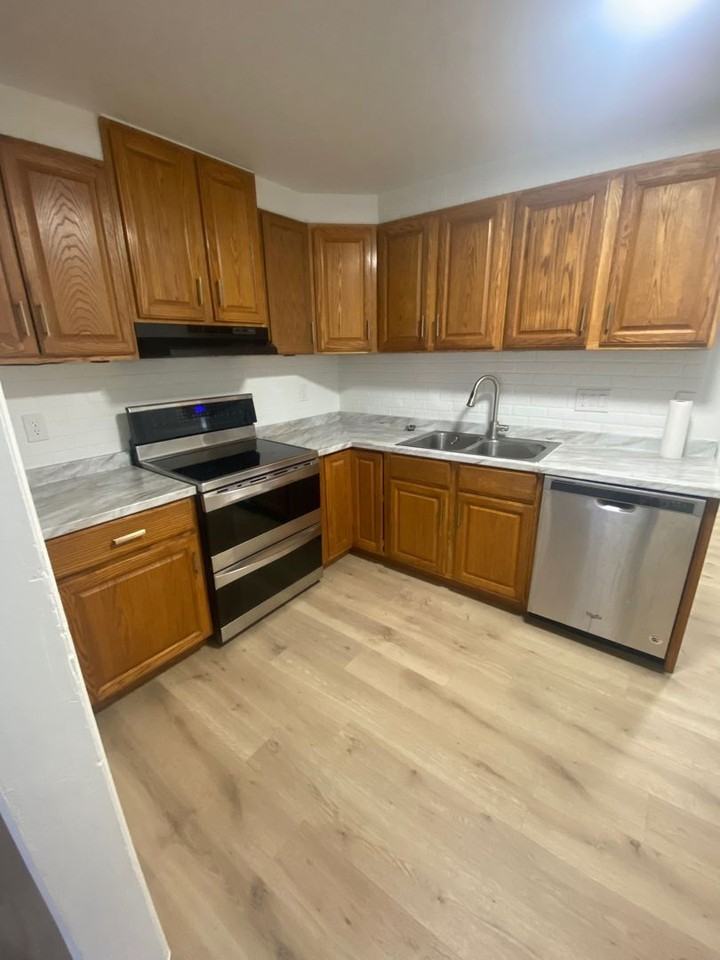 2014 7th St - Photo 2 of 11