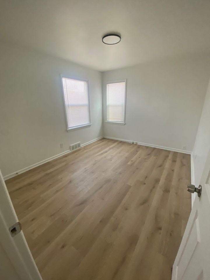 2014 7th St - Photo 7 of 11