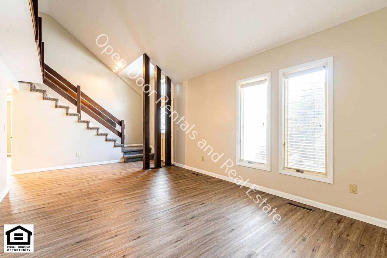 10512 Brandywine Dr - Photo 6 of 33