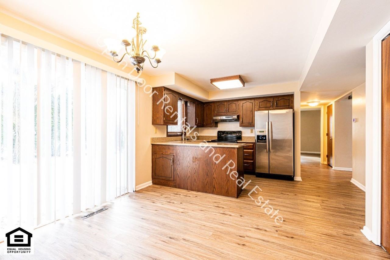 10512 Brandywine Dr - Photo 7 of 33