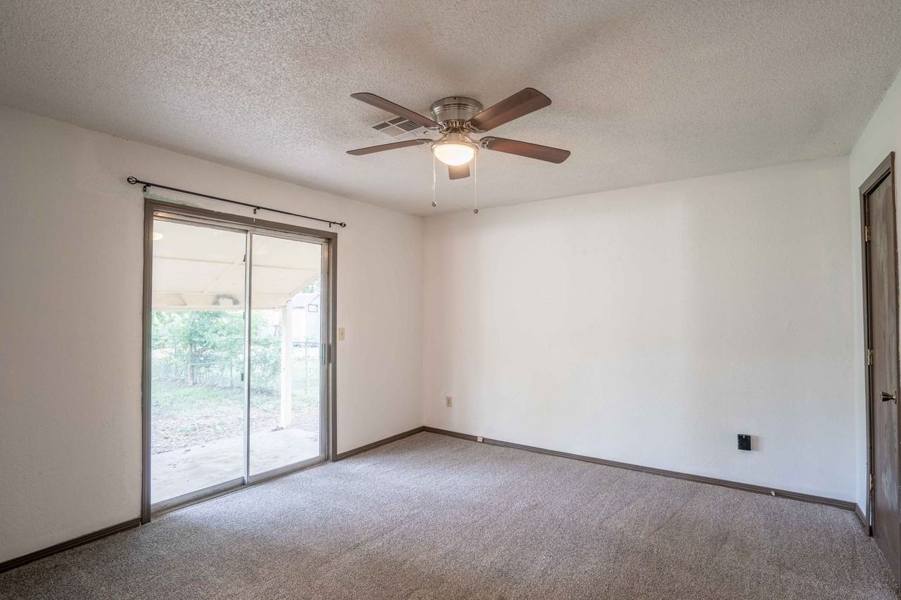 4229 4229 S 35th Ave W - Photo 6 of 15